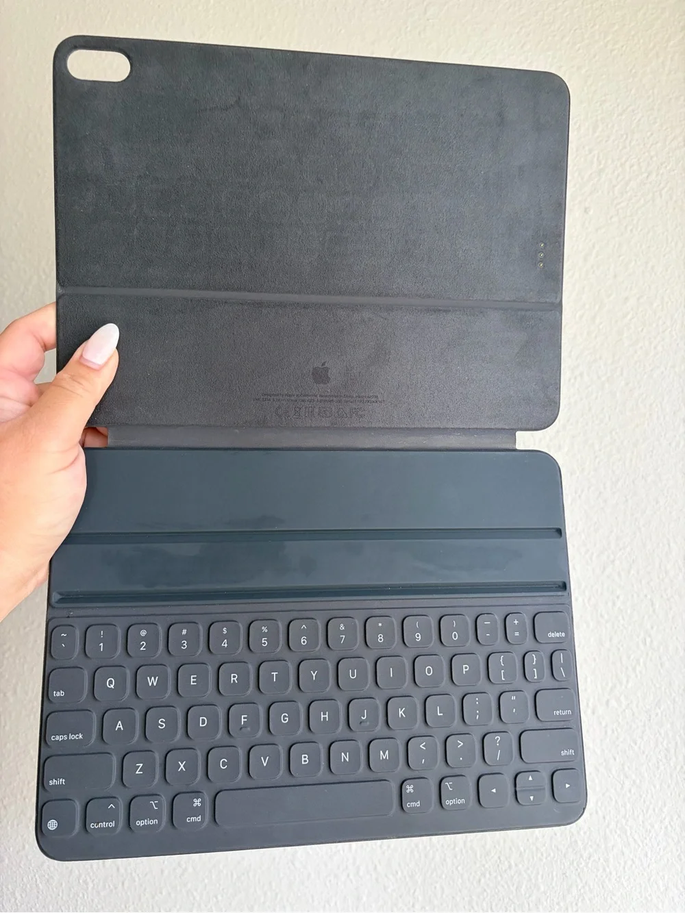 Apple Smart Keyboard Folio